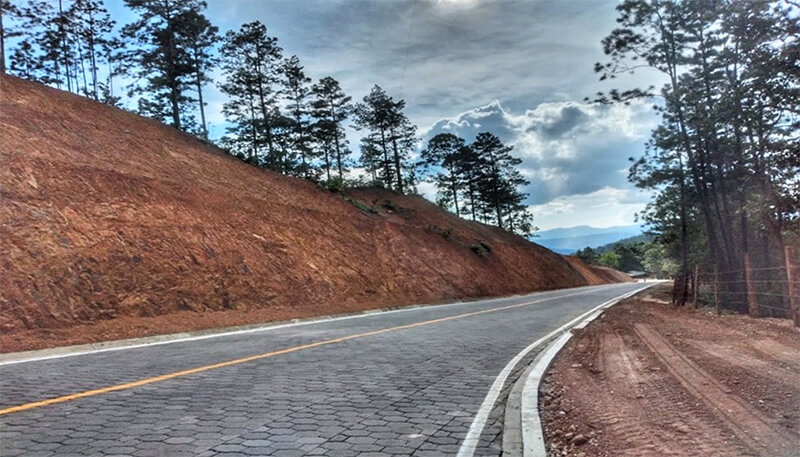 carretera-santa-maria-macuelizo